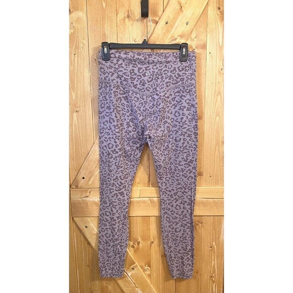 Athleta Elation Ultra High Rise Tight Leopard Mauve Pink Medium Leggings Yoga - Picture 3 of 12